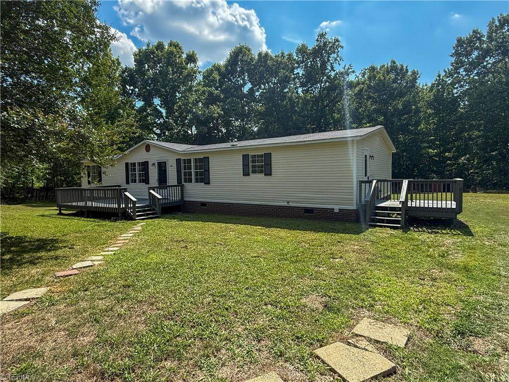 1386 Southmont Drive - Photo 1