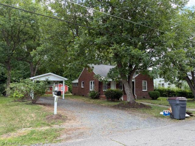 703 Bradley Street - Photo 1