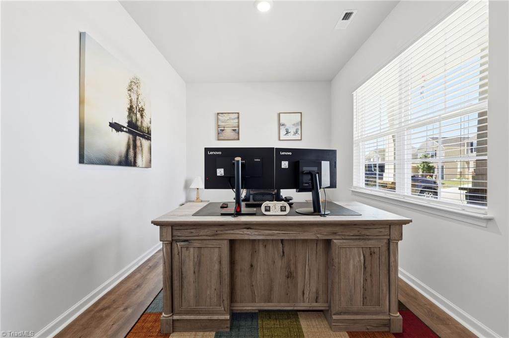 https://bt-photos.global.ssl.fastly.net/triad/orig_boomver_1_1226861-2.jpg