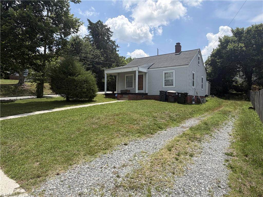 324 Mcculloch Street - Photo 1