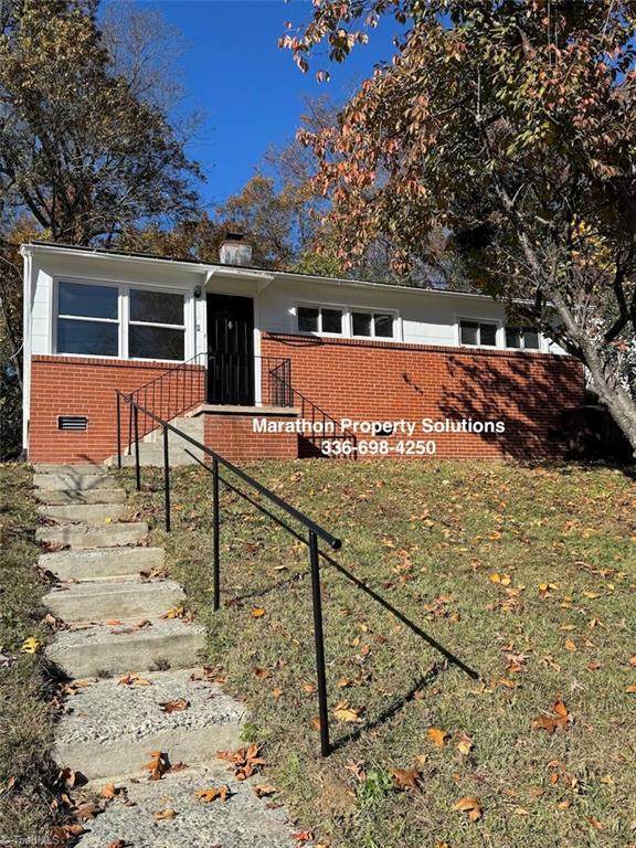 1408 Town Street - Photo 1