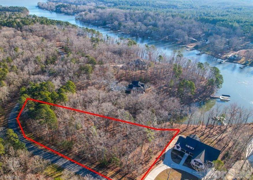 722 Emerald Bay Drive - Photo 1