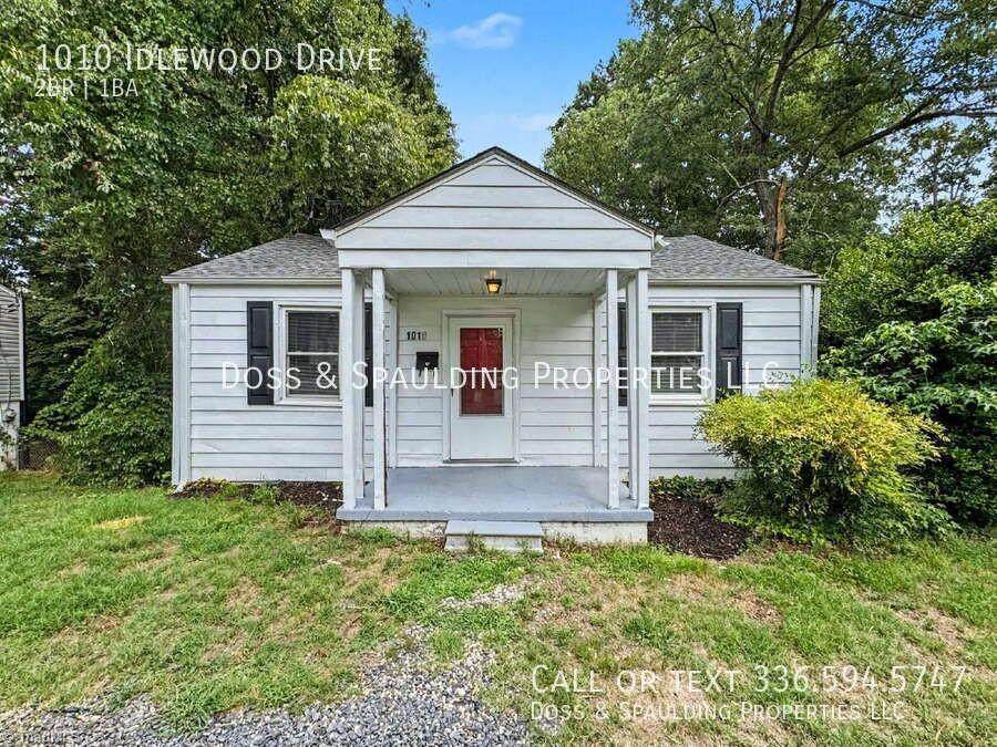 1010 Idlewood Drive - Photo 1