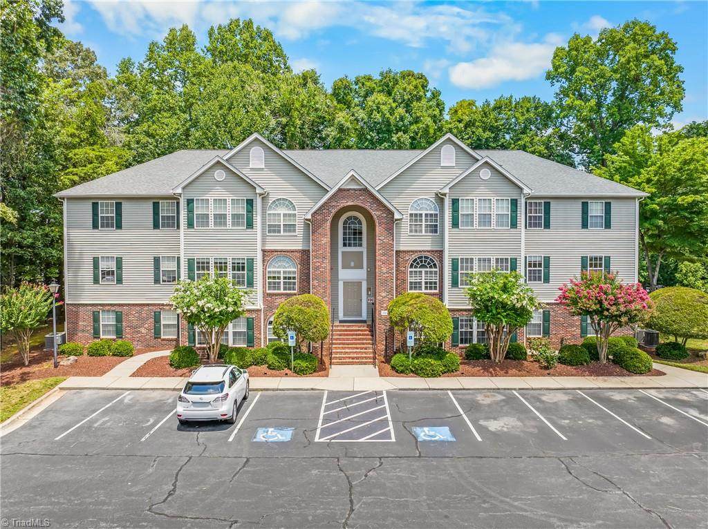 221 Timberline Ridge Court - Photo 1