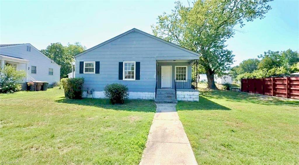 1512 Andover Avenue - Photo 1
