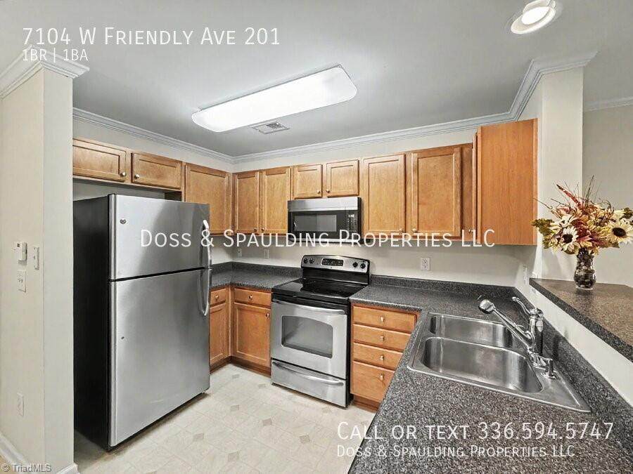 7104 Friendly Avenue - Photo 1
