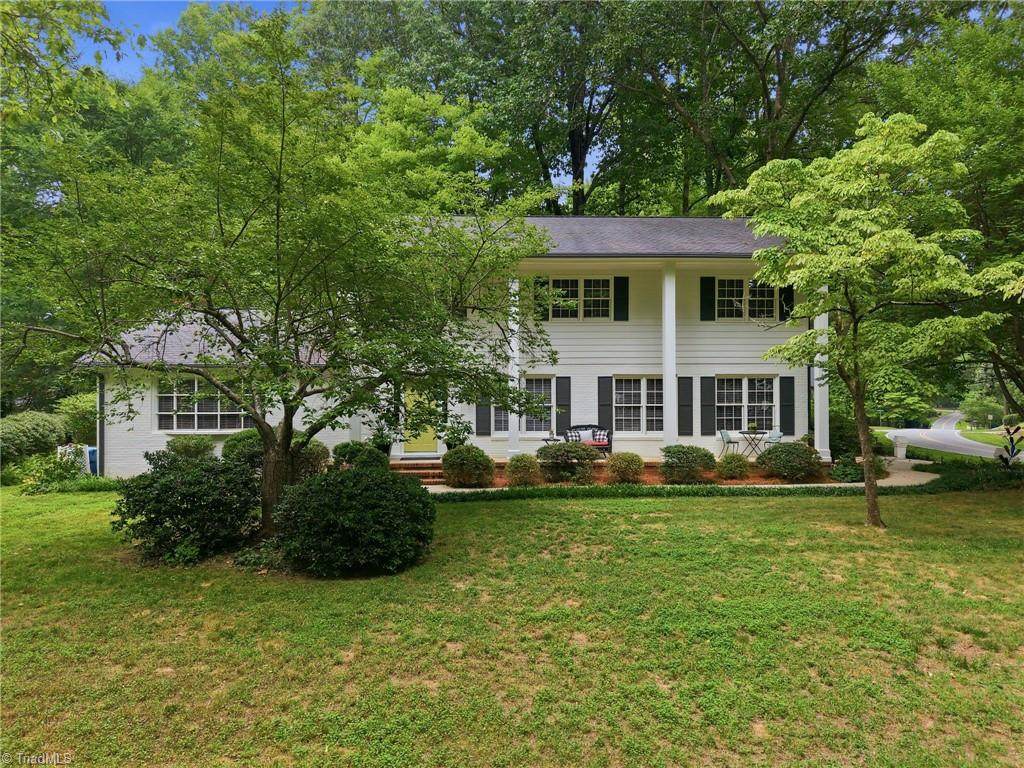 4301 Oakcliffe Road - Photo 1