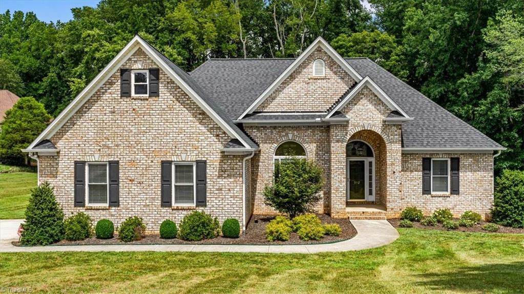 592 Carson Ridge Drive - Photo 1