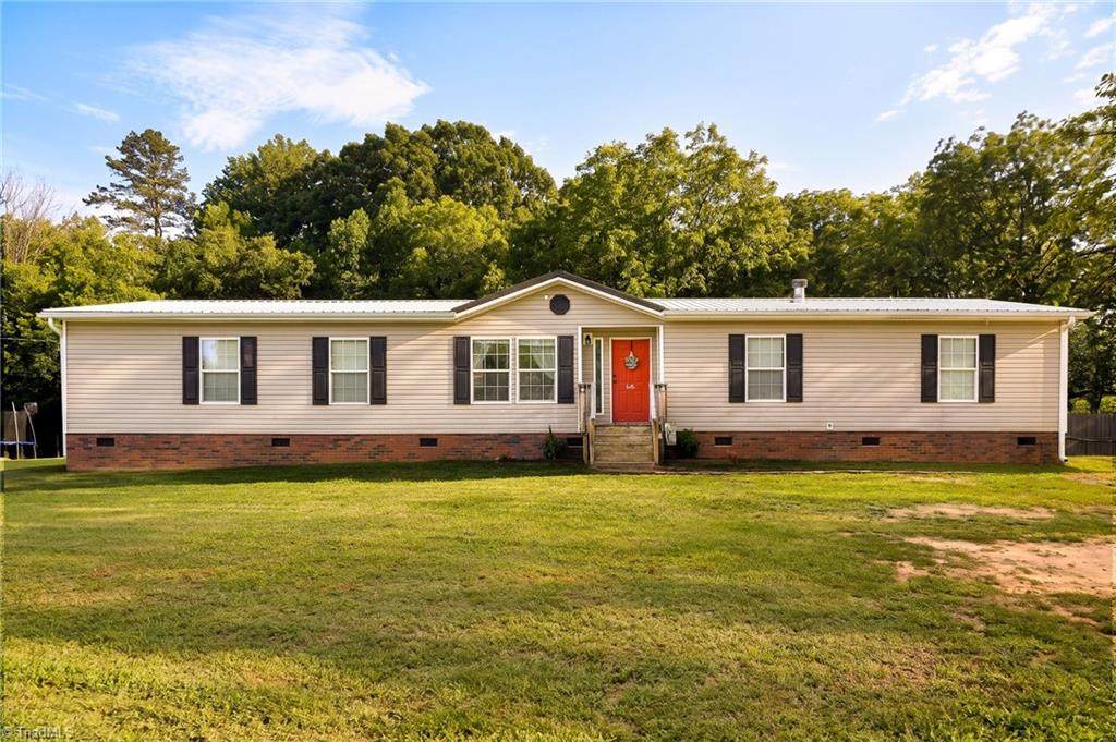 837 Joe Road - Photo 1