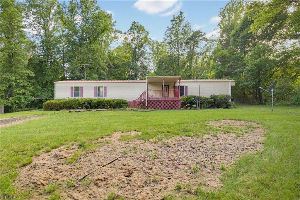 372 Gentry Road - Photo 1