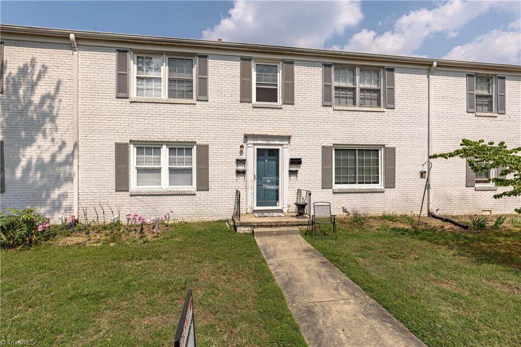 1600 Front Street - Photo 1
