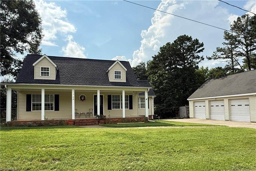 108 King Arthur Drive - Photo 1