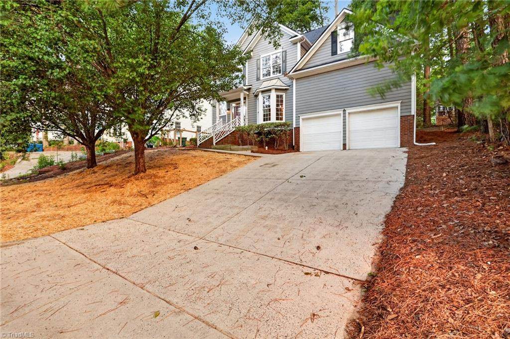 5206 Oakbrook Drive - Photo 1