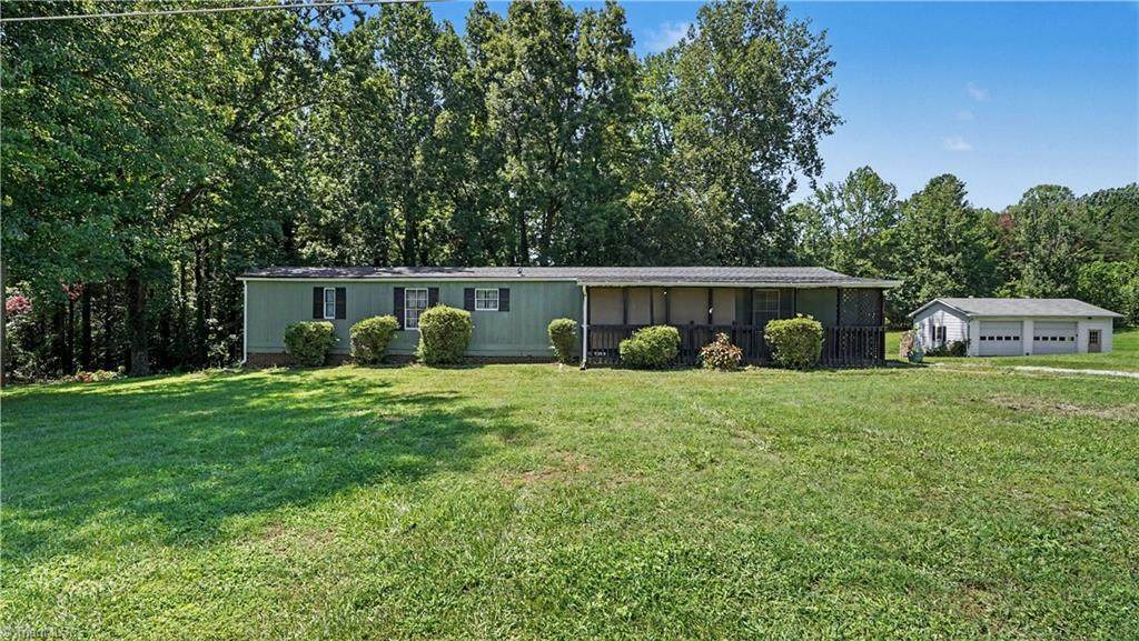 326 Hudson Road - Photo 1