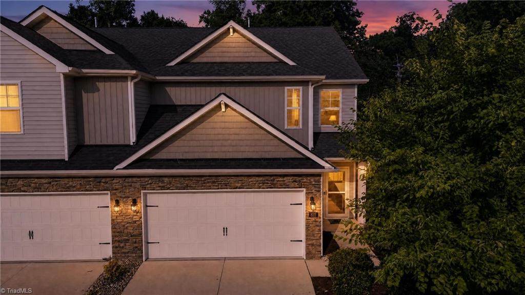 822 Riley Lane - Photo 1