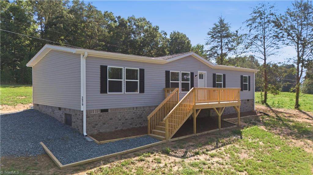 3929 Piney Mountain Road - Photo 1