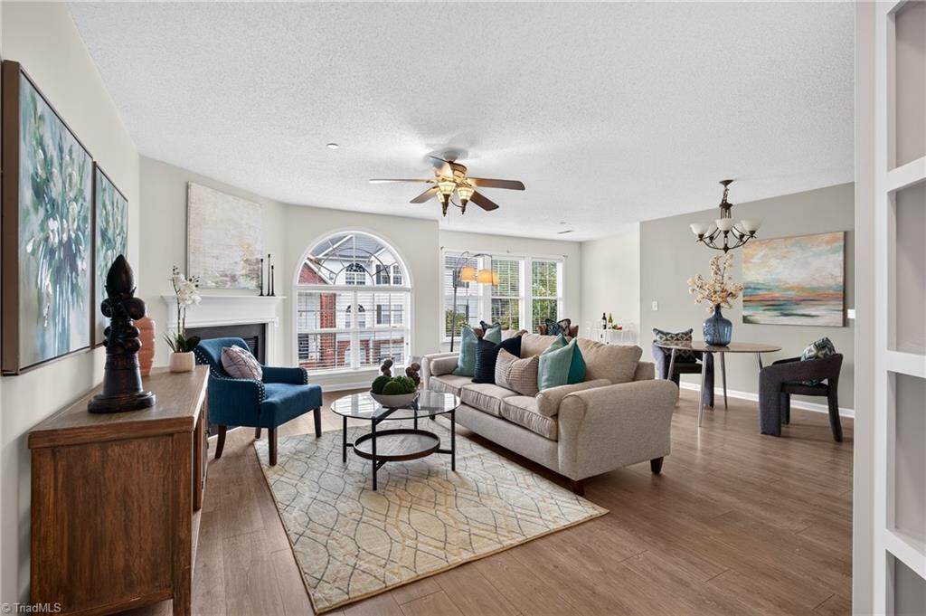 4290 Cedarcroft Court - Photo 1