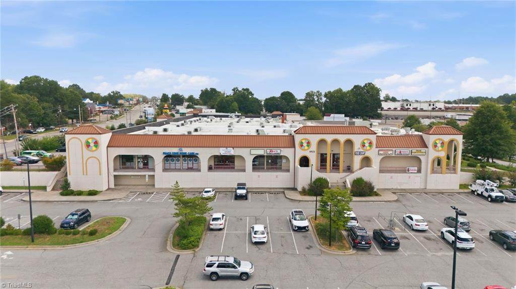 4925 Market Street - Photo 1