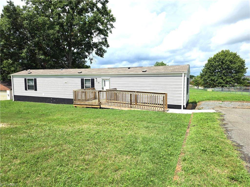126 Sheraton Court - Photo 1