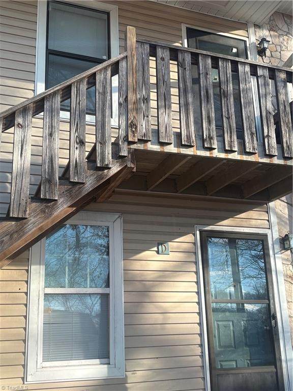 2000 Swaim Ridge Circle - Photo 1