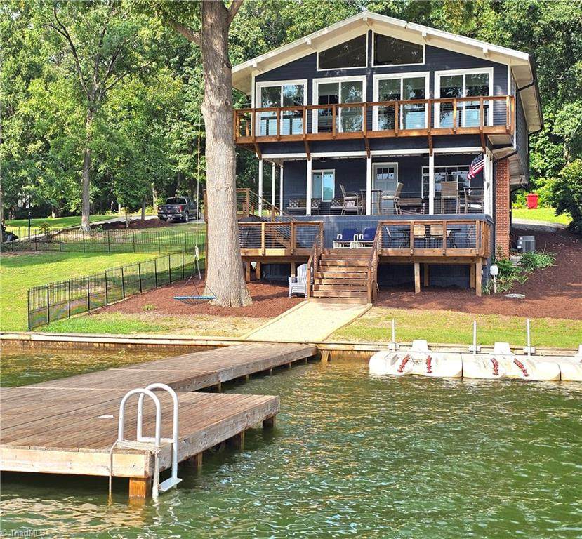 634 Pinehaven Drive - Photo 1