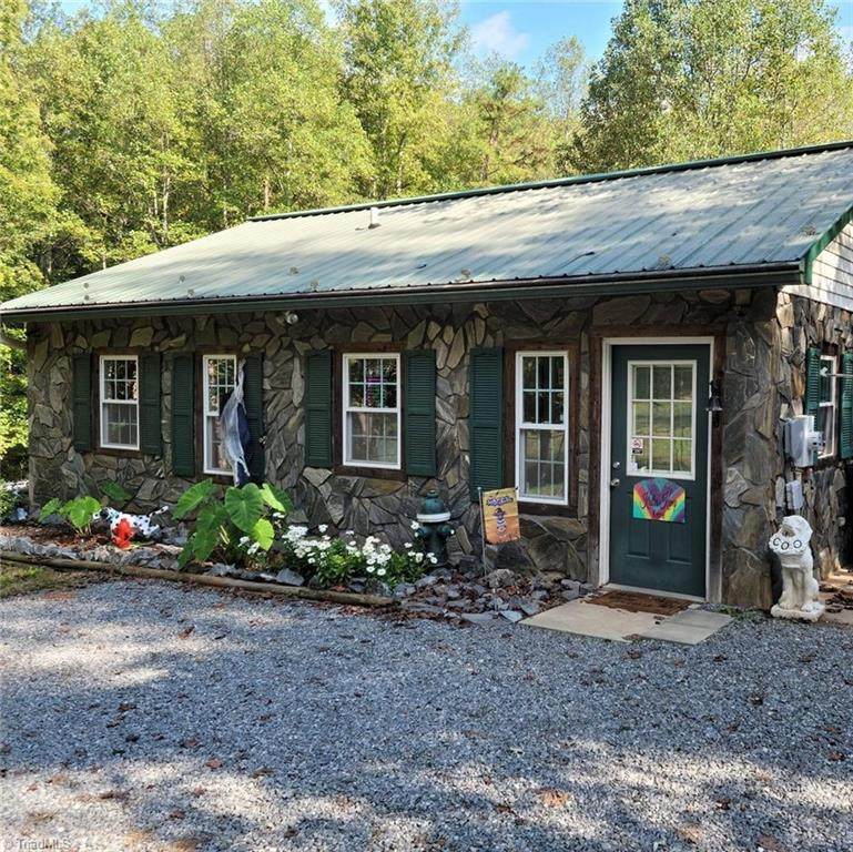 609 John Scott Road - Photo 1