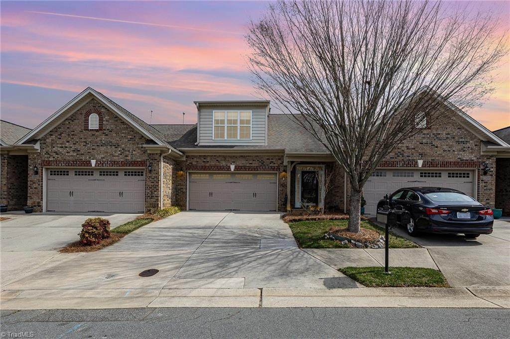 5252 Esher Drive - Photo 1