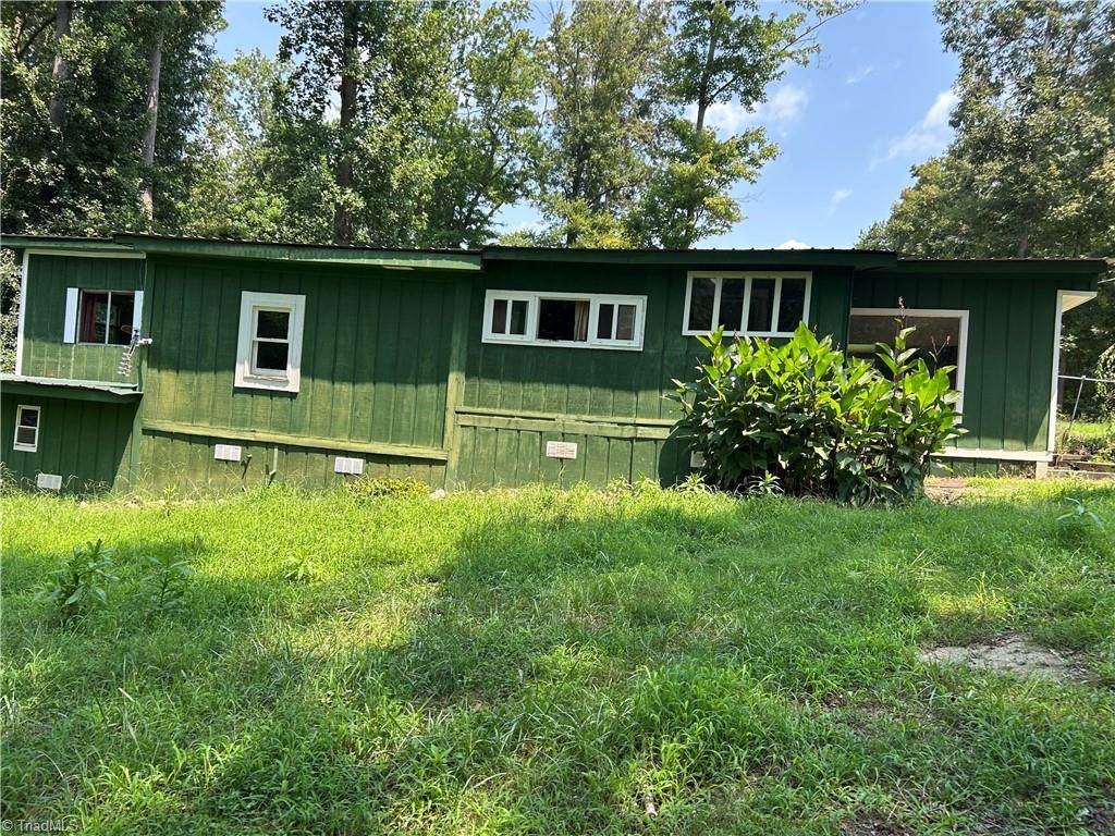 162 Oak Tree Drive - Photo 1