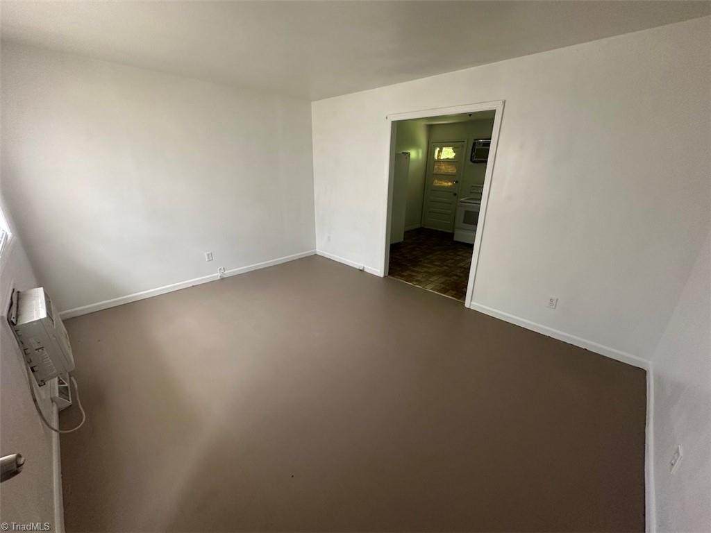 705 Glover Street - Photo 1