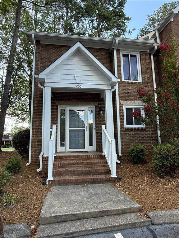 2000 Ridge Brook Court - Photo 1