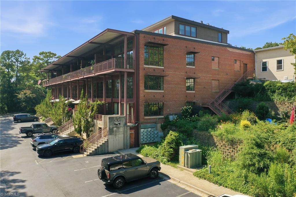 1860 Sissipahaw Way - Photo 1