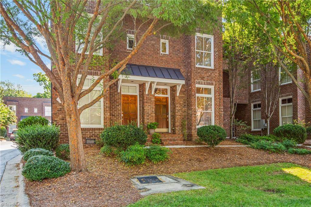 622 Elm Street - Photo 1