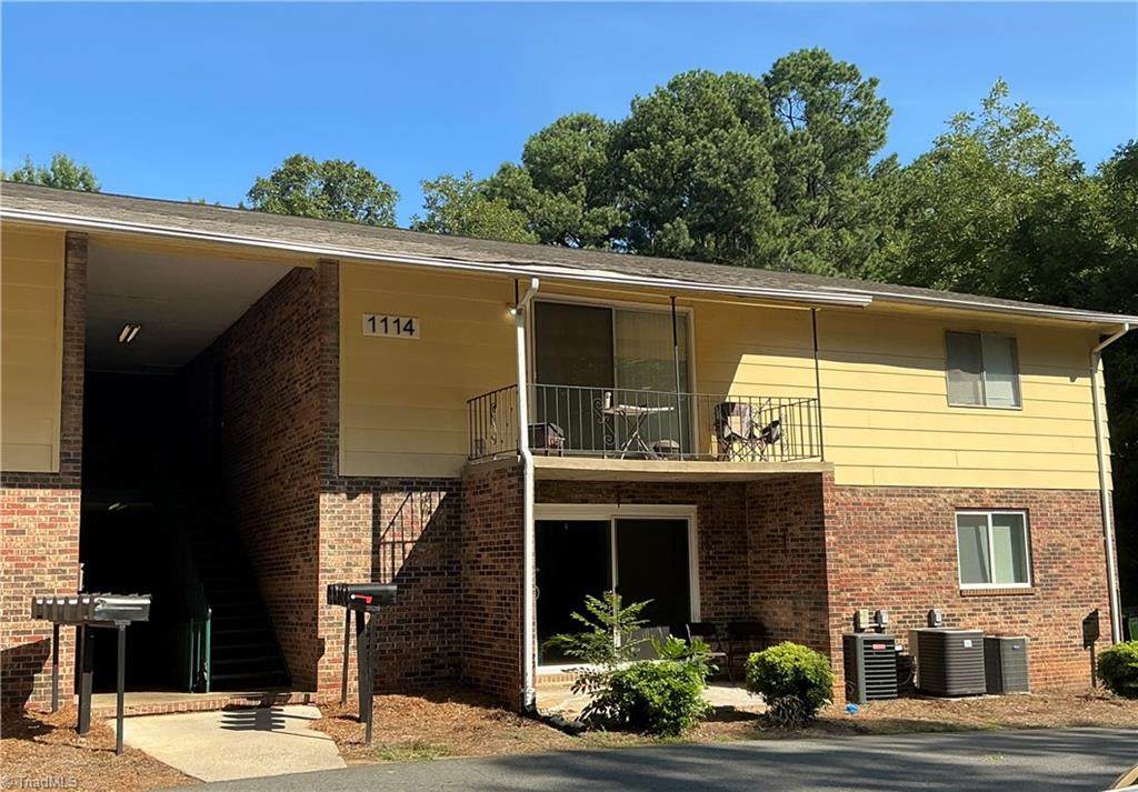 1114 Maiden Lane - Photo 1