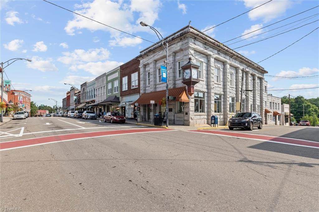 200 Main Street - Photo 1