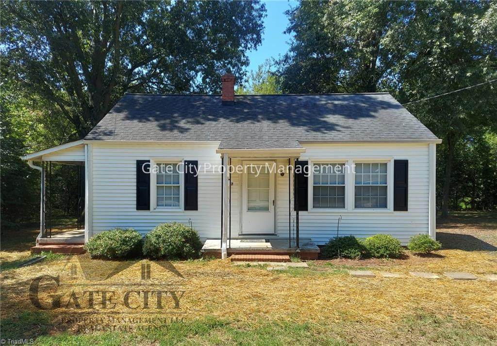 227 Oakhurst Street - Photo 1
