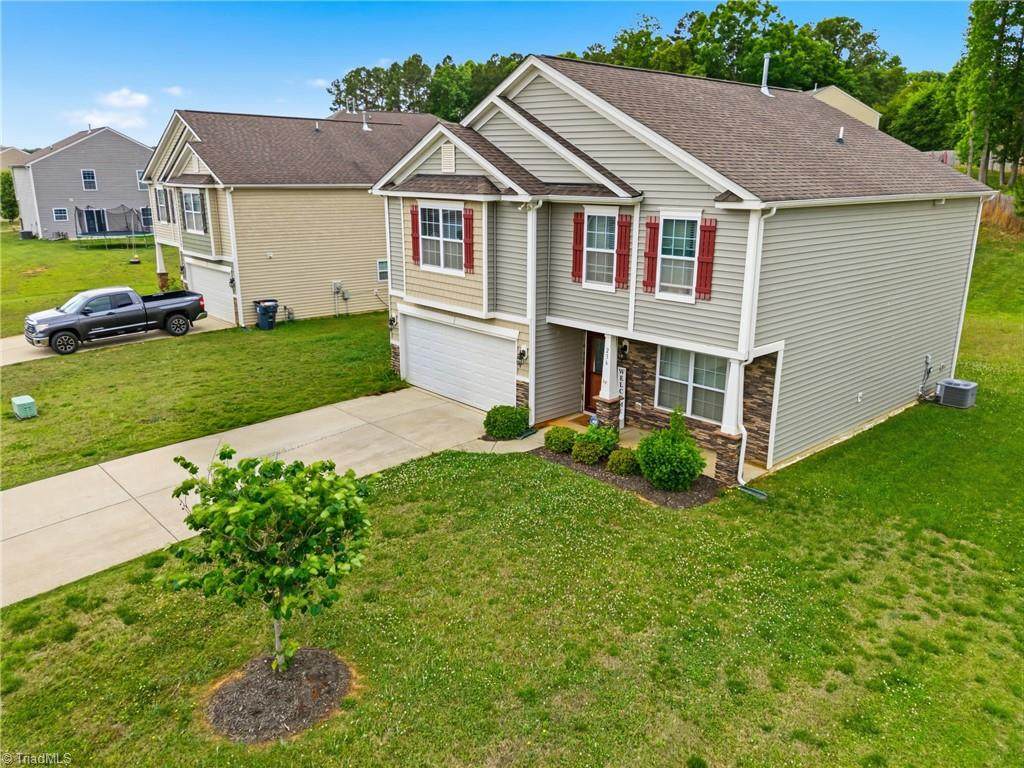 236 Solstice Drive - Photo 1
