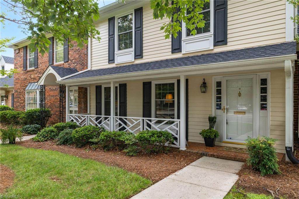 16 Fountain Manor Drive - Photo 1