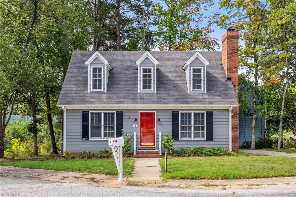 8 Barrett Place - Photo 1