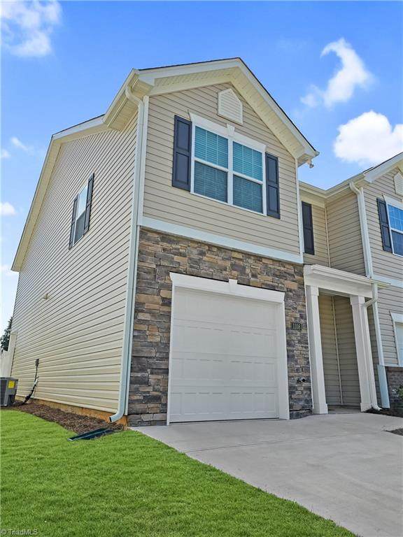 1108 Evelynnview Lane - Photo 1