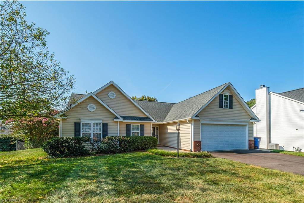5550 Woodspring Drive - Photo 1