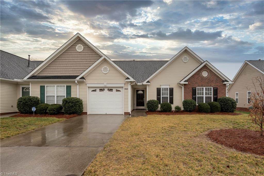 3939 Creekside Court - Photo 1
