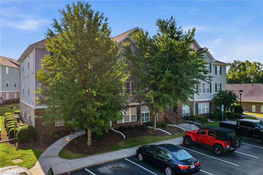 3491 Forestdale Drive - Photo 1