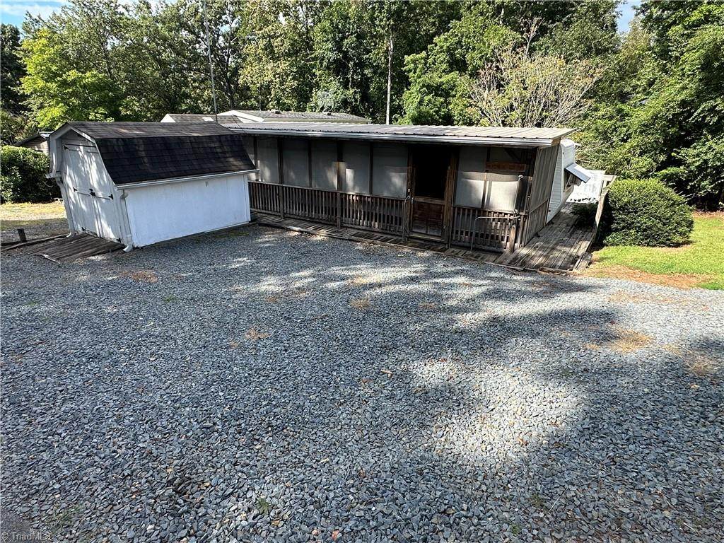 114 Pine Street - Photo 1