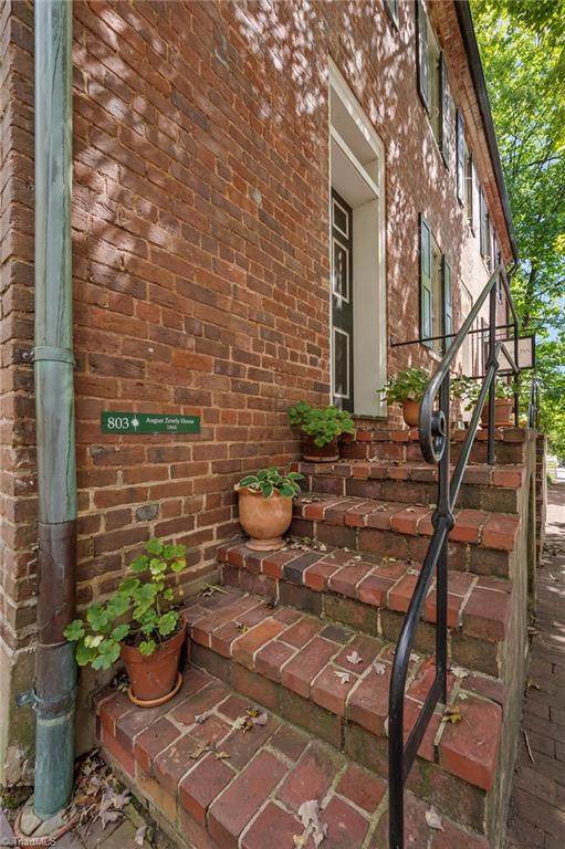 https://bt-photos.global.ssl.fastly.net/triad/orig_boomver_1_1235974-2.jpg