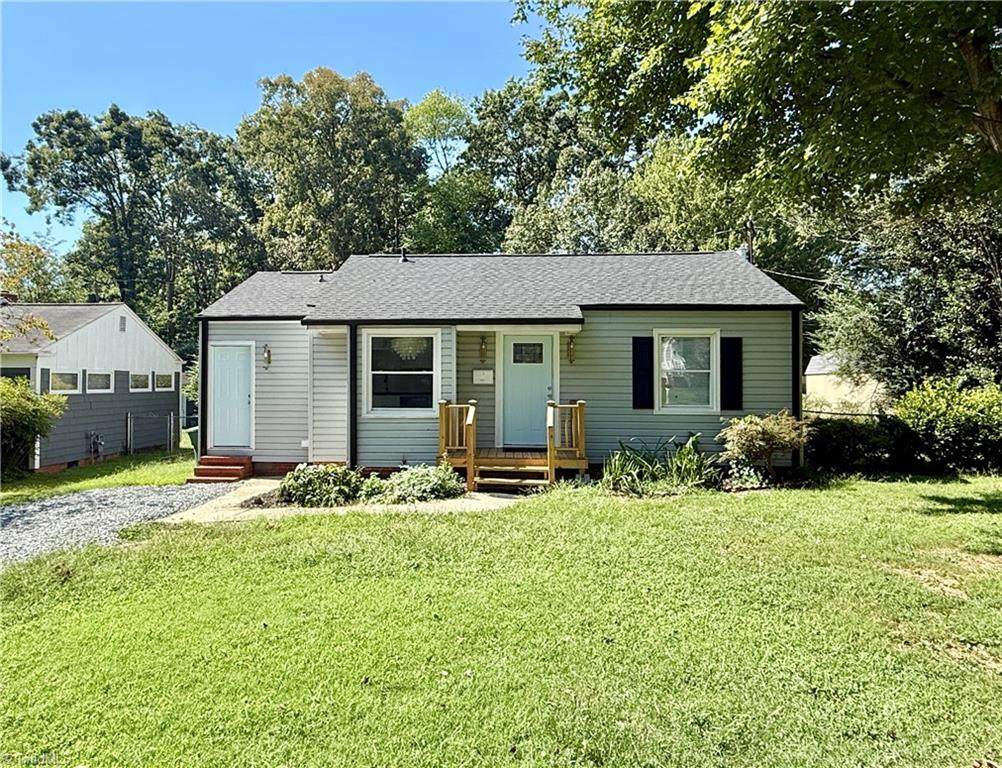 2735 Stratford Drive - Photo 1
