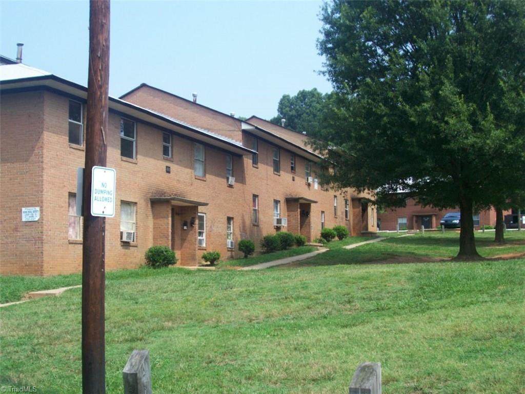 617 23rd Street - Photo 1