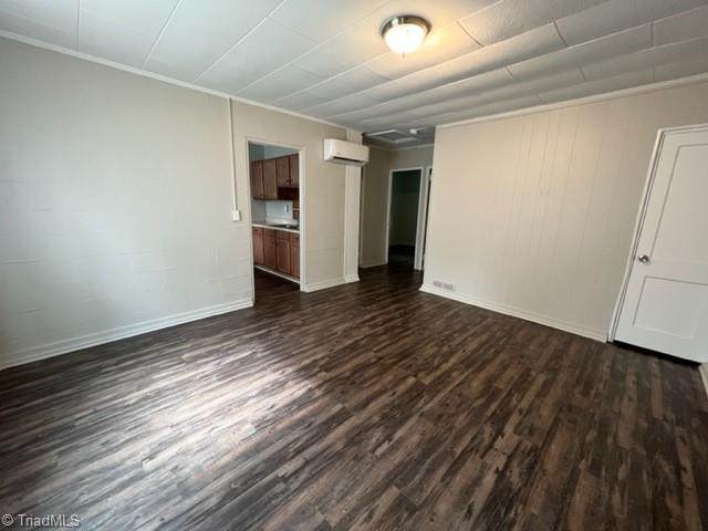 1209 Gatewood Avenue - Photo 1