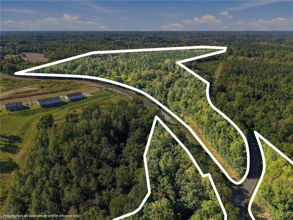 4416 Mcconnell Road - Photo 1
