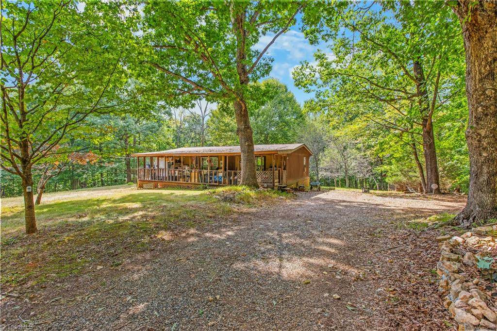 1315 Pebble Brook Road - Photo 1