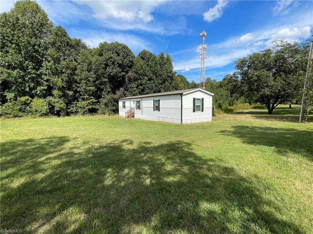 175 Howard Lane - Photo 1